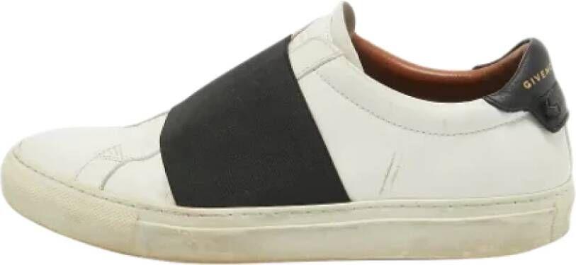 Givenchy Pre-owned Leather sneakers White Dames