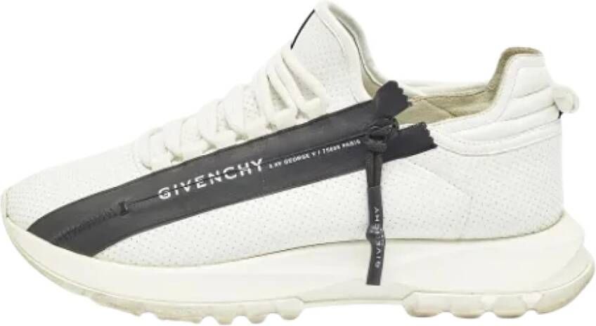 Givenchy Pre-owned Leather sneakers White Heren