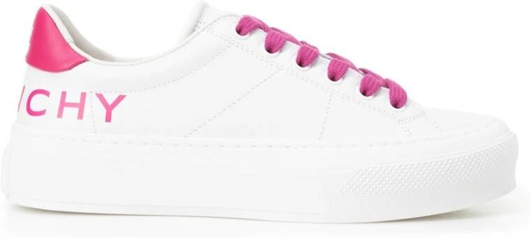 Givenchy Sneakers City Sport Sneakers In Leather in crème