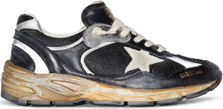 Golden Goose Gebruikte Look Sneaker met Zilveren Canvas Ster Black Dames