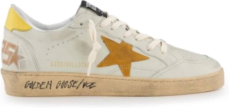 Golden Goose Versleten witte sneakers met oranje ster White Heren