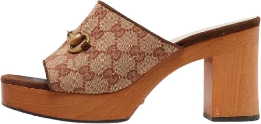 Gucci Vintage Pre-owned Canvas sandals Beige Dames