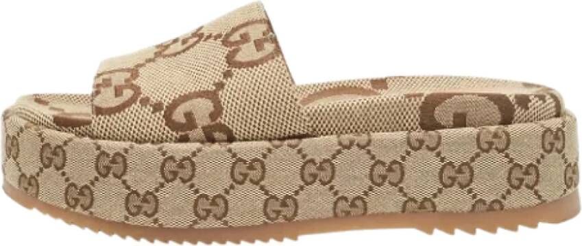 Gucci Vintage Pre-owned Canvas sandals Beige Dames