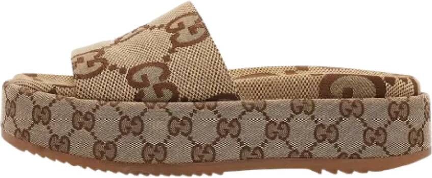 Gucci Vintage Pre-owned Canvas sandals Beige Dames