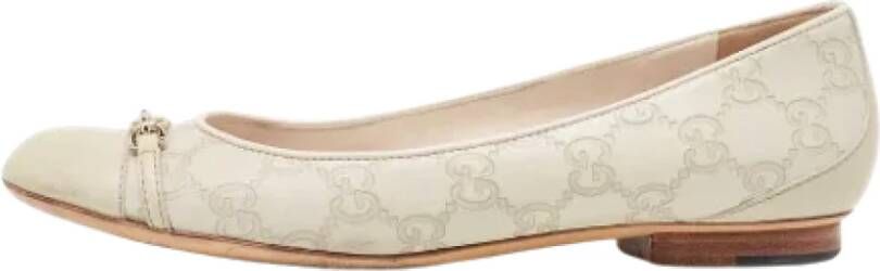 Gucci Vintage Pre-owned Leather flats Beige Dames