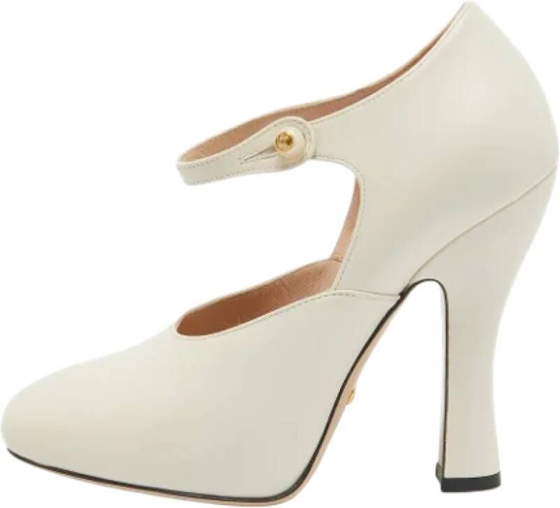 Gucci Vintage Pre-owned Leather heels Beige Dames