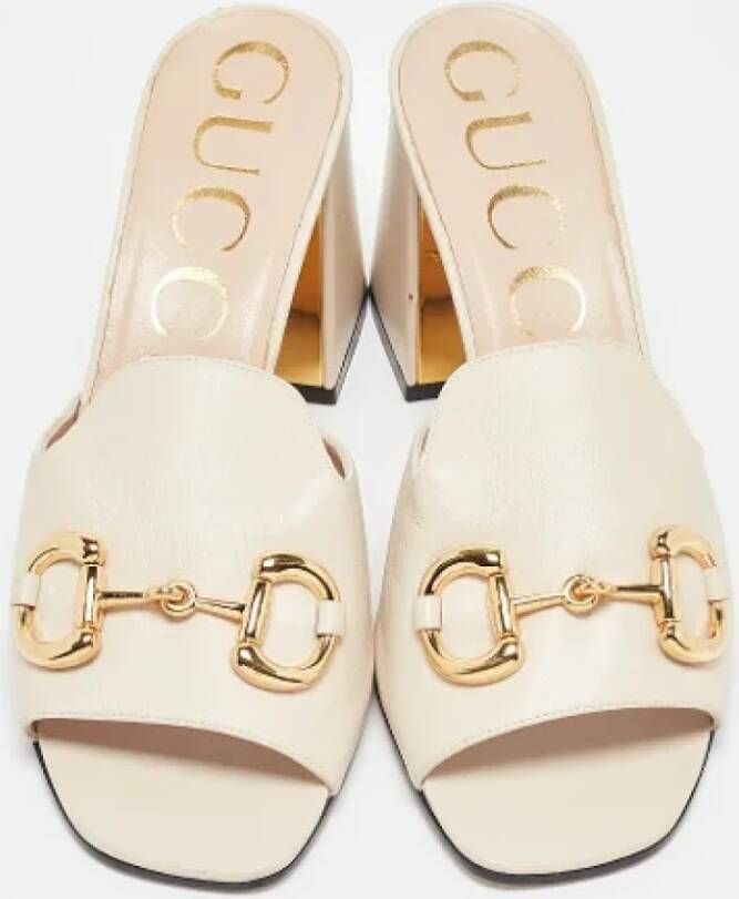 Gucci Vintage Pre-owned Leather sandals Beige Dames