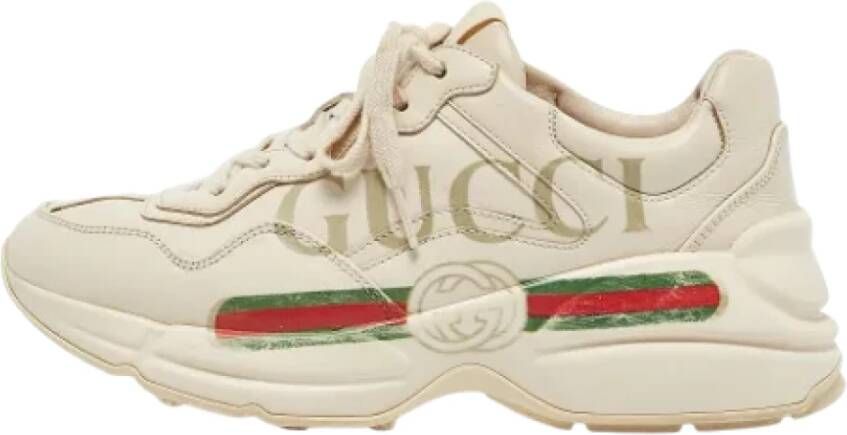 Gucci Vintage Pre-owned Leather sneakers Beige Dames