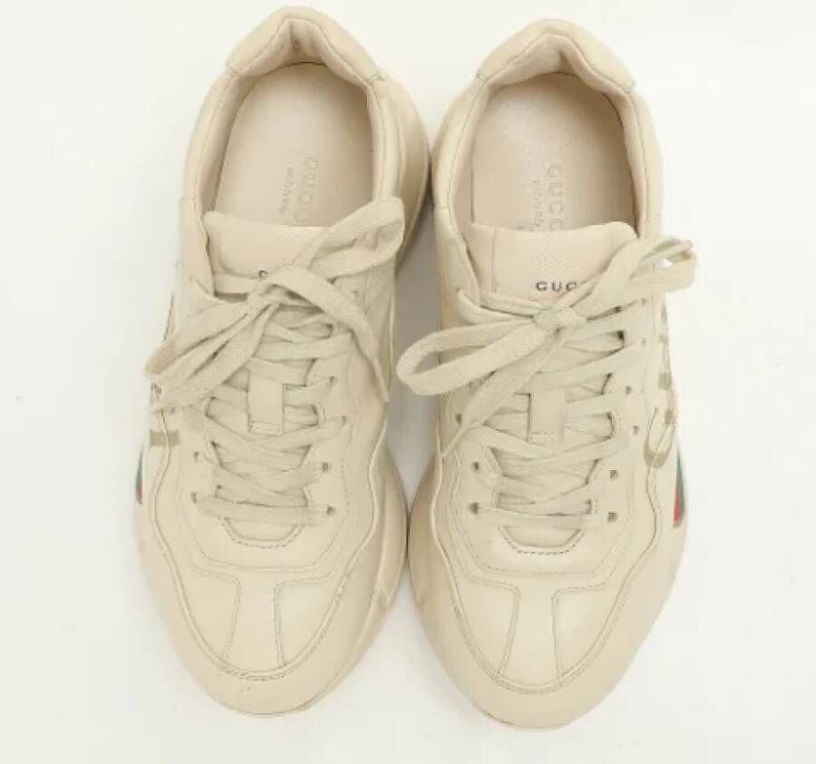 Gucci Vintage Pre-owned Leather sneakers Beige Dames