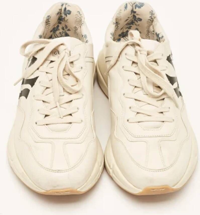 Gucci Vintage Pre-owned Leather sneakers Beige Heren