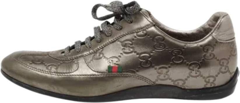 Gucci Vintage Pre-owned Leather sneakers Gray Dames