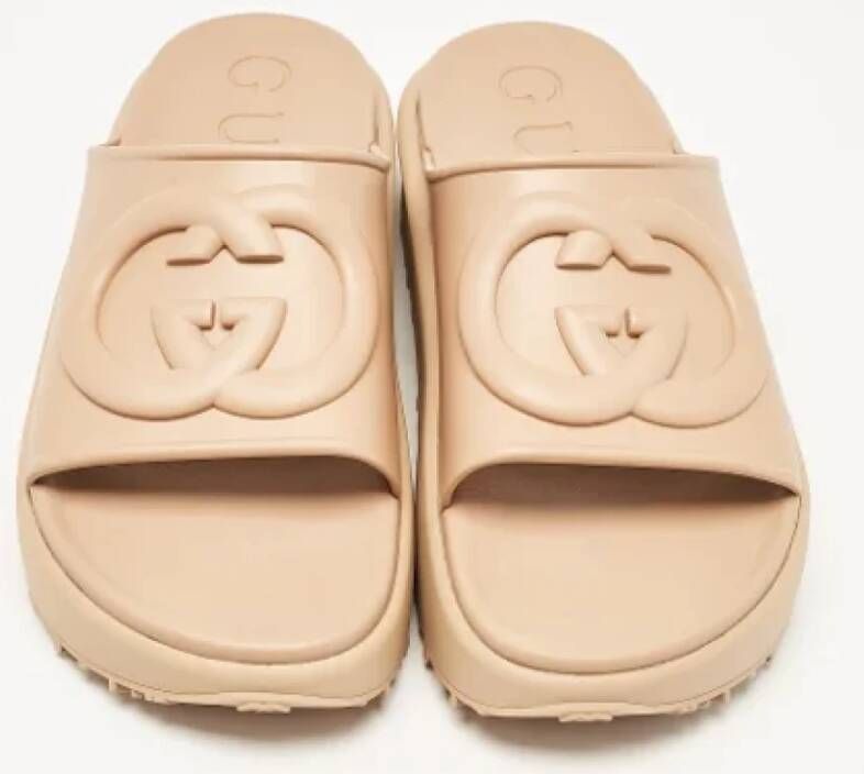 Gucci Vintage Pre-owned Rubber sandals Beige Heren