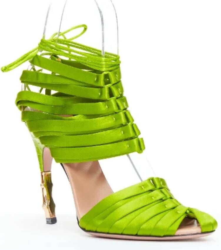 Gucci Vintage Pre-owned Satin heels Green Dames