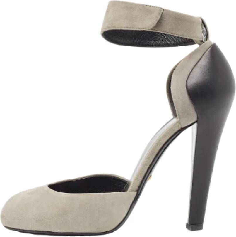 Gucci Vintage Pre-owned Suede heels Gray Dames