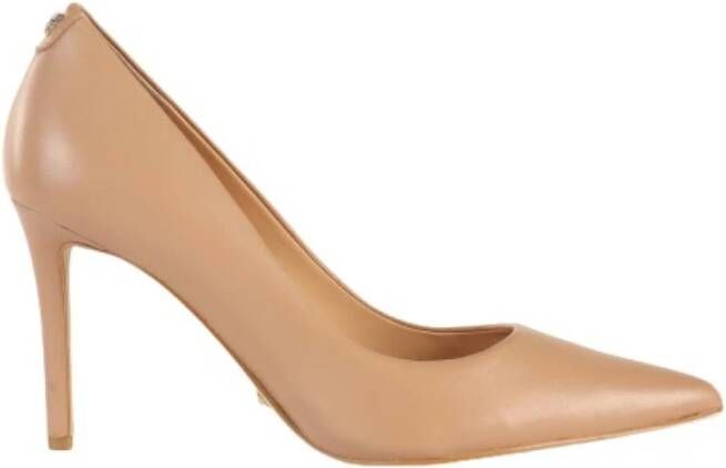 Guess Verhoog je stijl met leren pumps Beige Dames