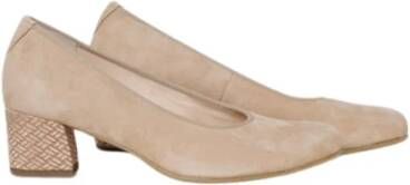 HASSIA Creme Suède Pump met 5 cm Hak Beige Dames