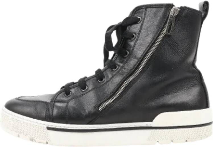 Hermès Vintage Pre-owned Leather sneakers Black Heren