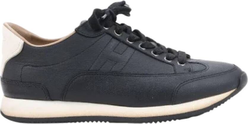 Hermès Vintage Pre-owned Leather sneakers Black Heren