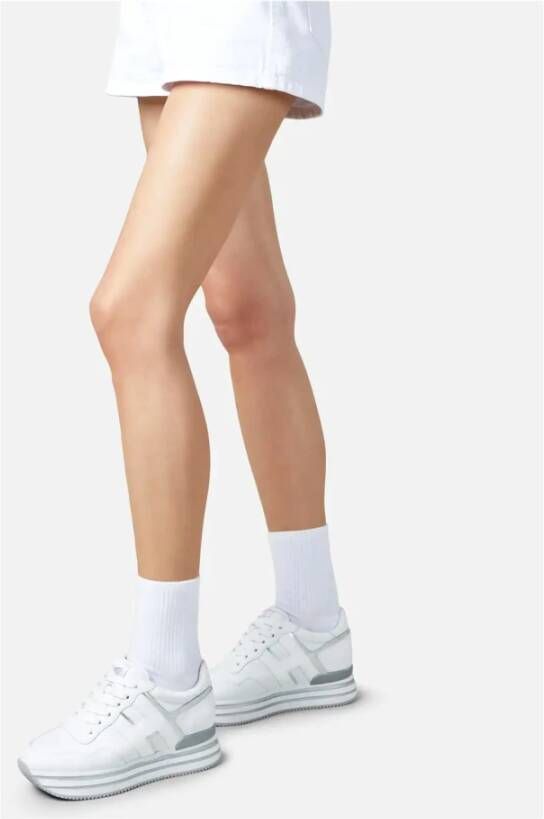 Hogan Verhoog je sneaker game met Midi H222 Sneakers White Dames