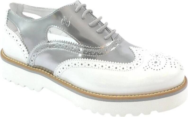 Hogan Veterschoenen met verfijnde stijl White Dames