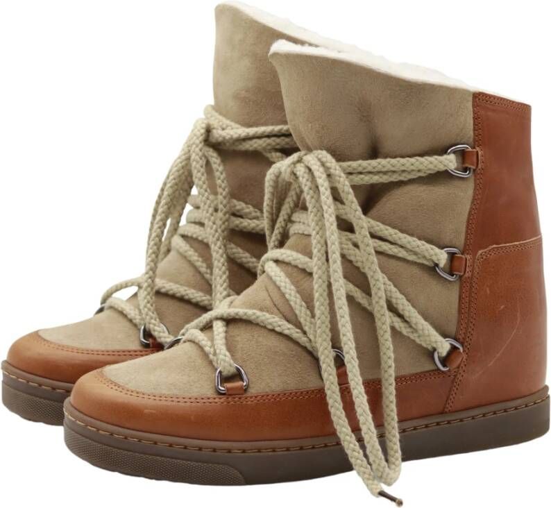 Isabel marant Kameel Winterlaarzen met Ronde Neus en Veters Brown