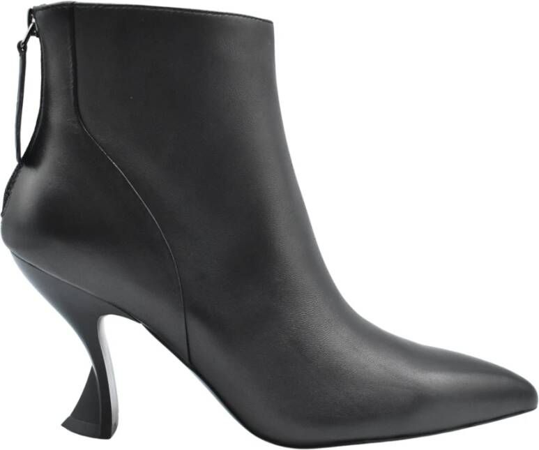 Jeannot Zwarte platte schoenen met 70 mm hak Black Dames