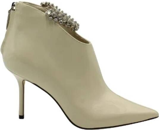 Jimmy Choo Pre-owned Crèmekleurige Patentleren Enkellaarzen White Dames