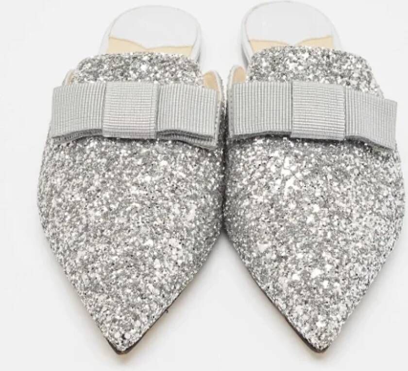 Jimmy Choo Pre-owned Fabric mules Gray Dames