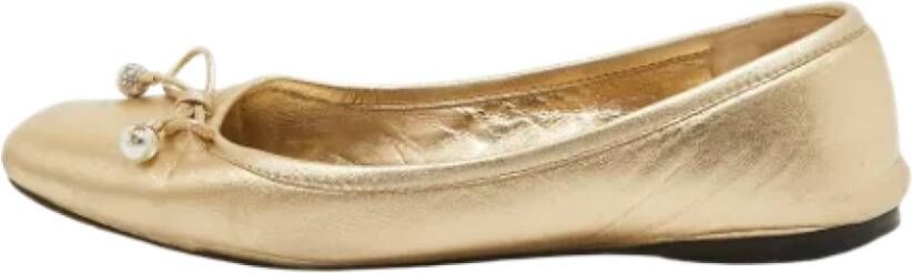 Jimmy Choo Pre-owned Leather flats Yellow Dames