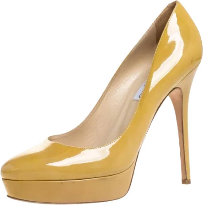 Jimmy Choo Pre-owned Leather heels Yellow Dames