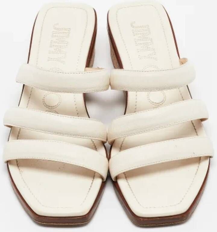 Jimmy Choo Pre-owned Leather sandals Beige Dames