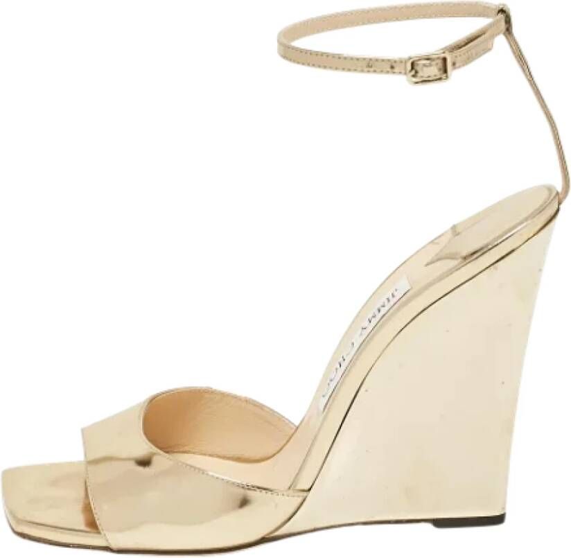 Jimmy Choo Pre-owned Leather sandals Yellow Dames