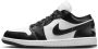 Jordan Wmns Air 1 Low Basketball Schoenen white black white maat: 42.5 beschikbare maaten:36.5 37.5 36 38.5 39 40.5 41 42.5 44 - Thumbnail 2