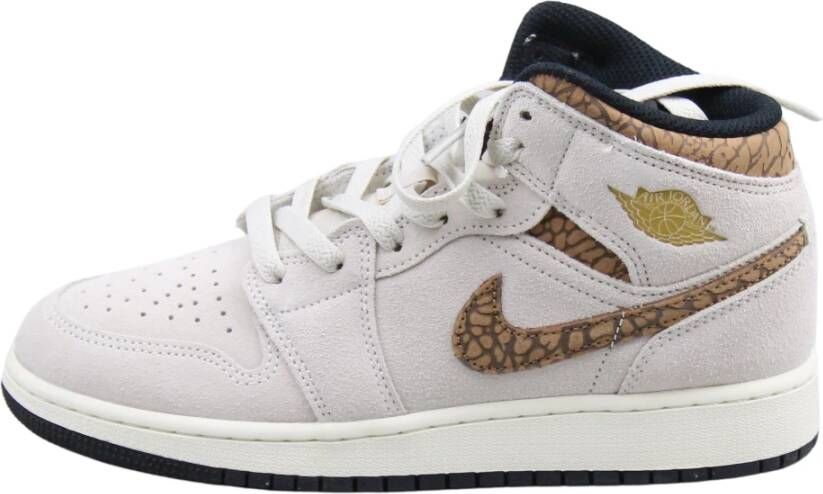 Jordan Luxe Bruine Olifant Sneakers Beige Dames