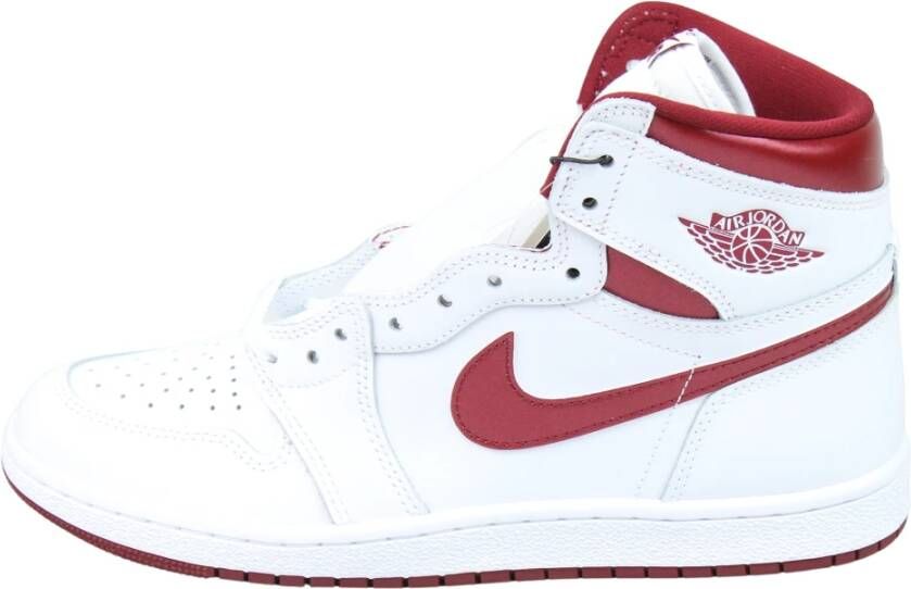 Jordan Metallic Burgundy High 85 Sneakers White Dames