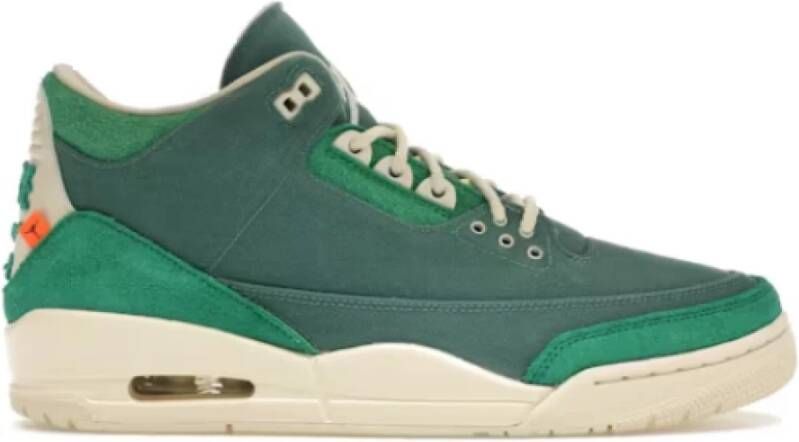 Jordan Retro Style Sneakers door Nina Chanel Abney Green Heren