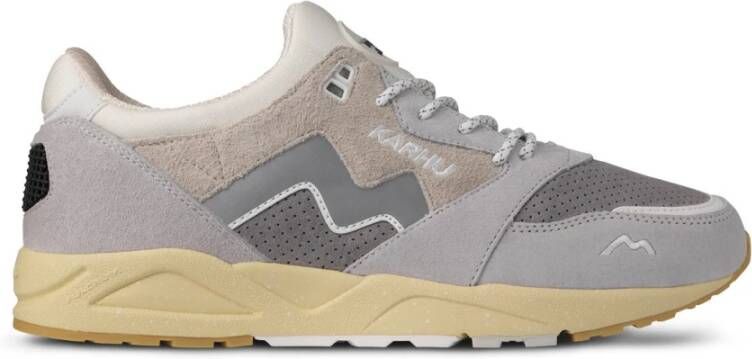 Karhu Aria 95 Gemengde Materialen Sneakers Gray Heren