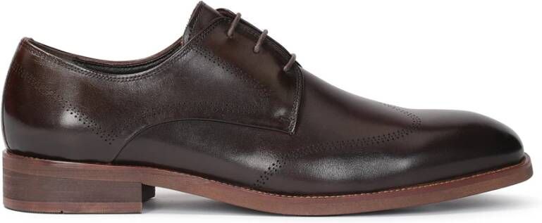 Kazar Bruine casual schoenen voor heren met een elegant geperforeerd patroon Brown Heren