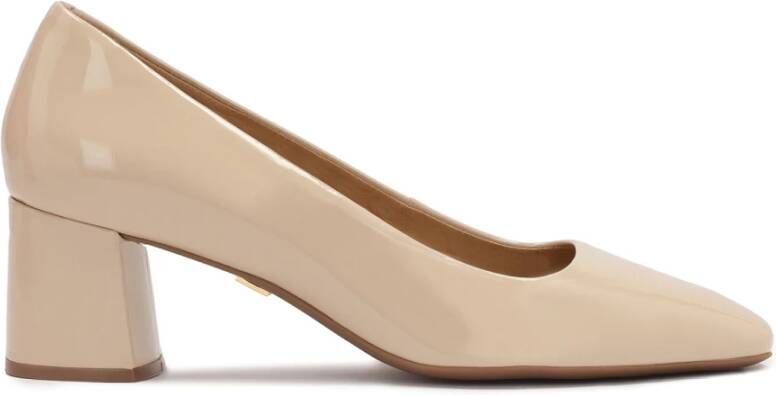 Kazar Gelakte beige pumps met een brede hak Beige Dames