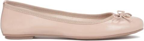 Kazar Nude leren ballerina's met strik en metalen label Beige Dames