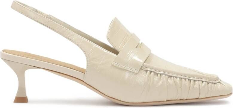 Kazar Studio Elegante slingbacks van lakleer met reliëfpatroon Beige Dames