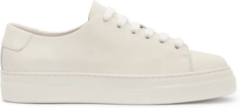 Kazar Witte leren sneakers met een eenvoudig bovendeel White Dames