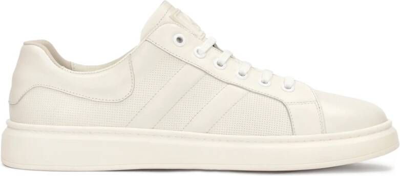 Kazar Witte leren sneakers met perforatie voor mannen White Heren