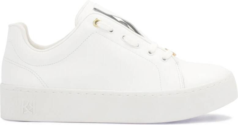 Kazar Witte minimalistische sneakers op een eenvoudige zool White Dames