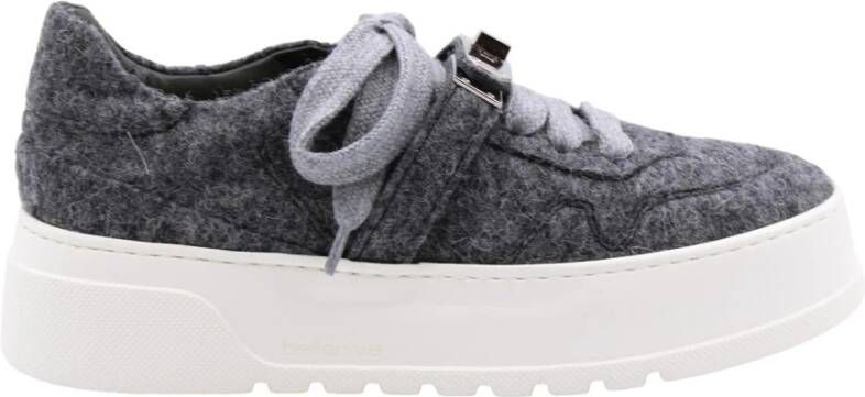 Laura Bellariva Stijlvolle Sneaker met Sierlijk Detail Gray Dames