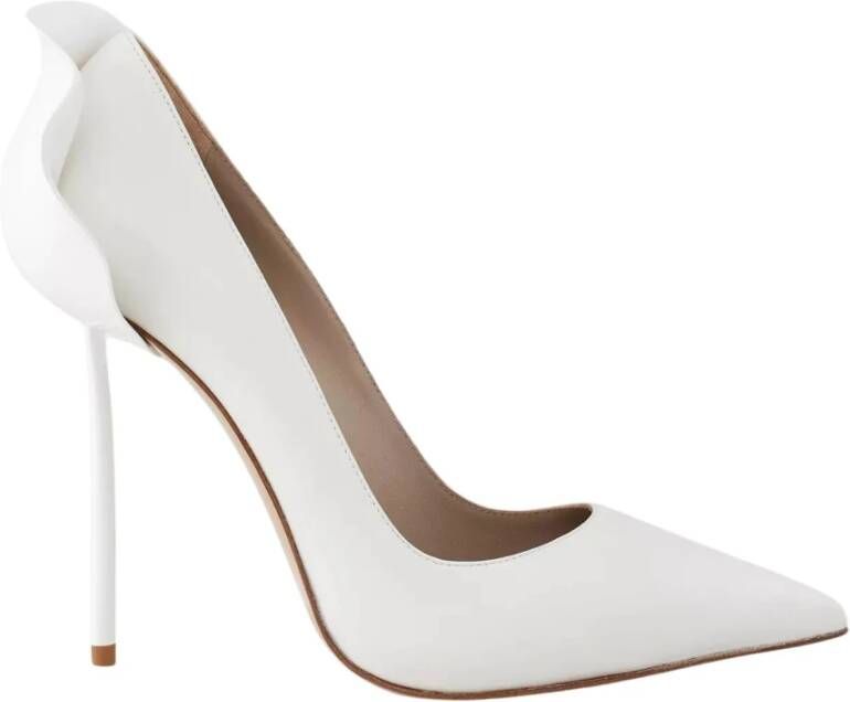 Le Silla Witte Petalo pumps met bloemendecoratie White Dames