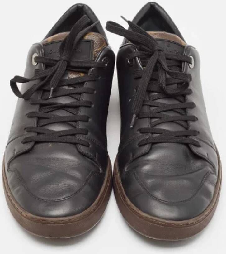 Louis Vuitton Vintage Pre-owned Canvas sneakers Brown Heren