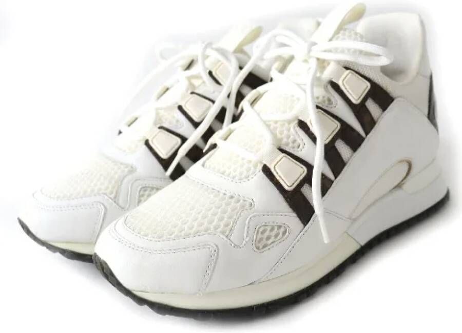 Louis Vuitton Vintage Pre-owned Canvas sneakers White Dames