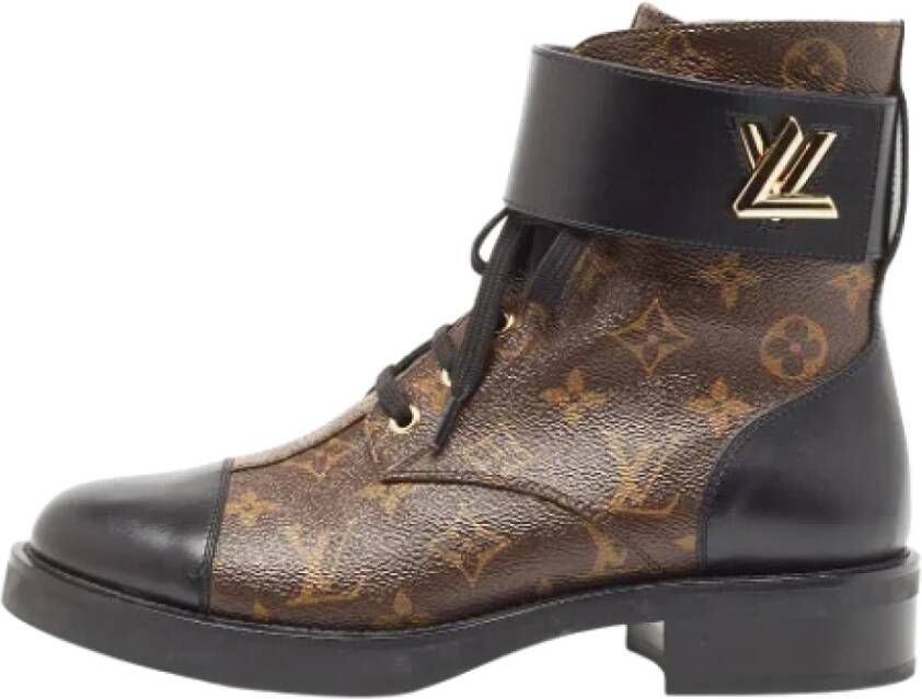 Louis Vuitton Vintage Pre-owned Coated canvas boots Brown Dames