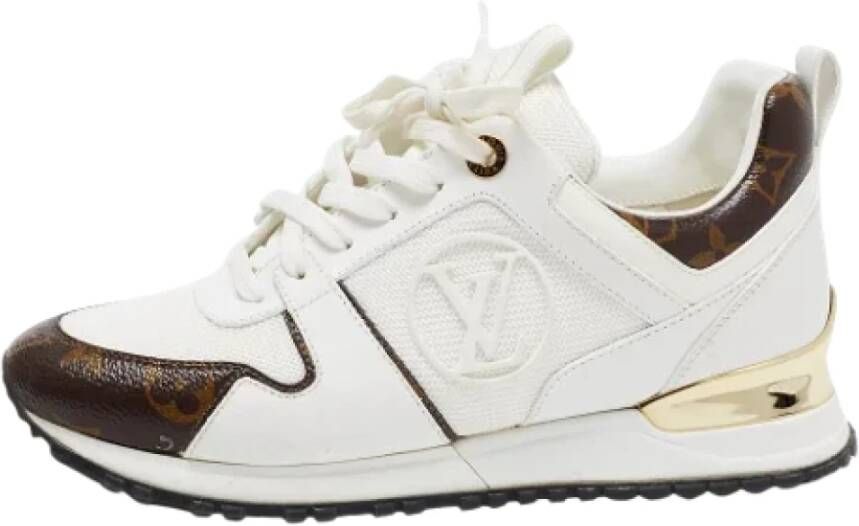 Louis Vuitton Vintage Pre-owned Coated canvas sneakers White Dames